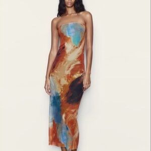 Strapless Printer Dress